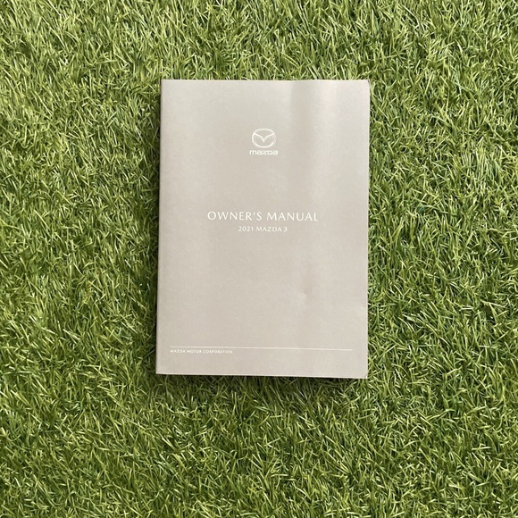 2021 Mazda Mazda3 Hatchback & Sedan Owners Manual 2.5L 2.0L - Picture 2 of 11